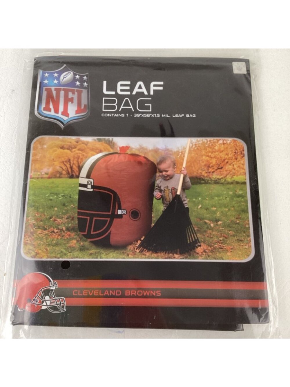 2 Cleveland Browns NFL Stuff A Helmet Lawn Leaf Bag 57 Gallon Yard Decoration - Picture 2 of 6